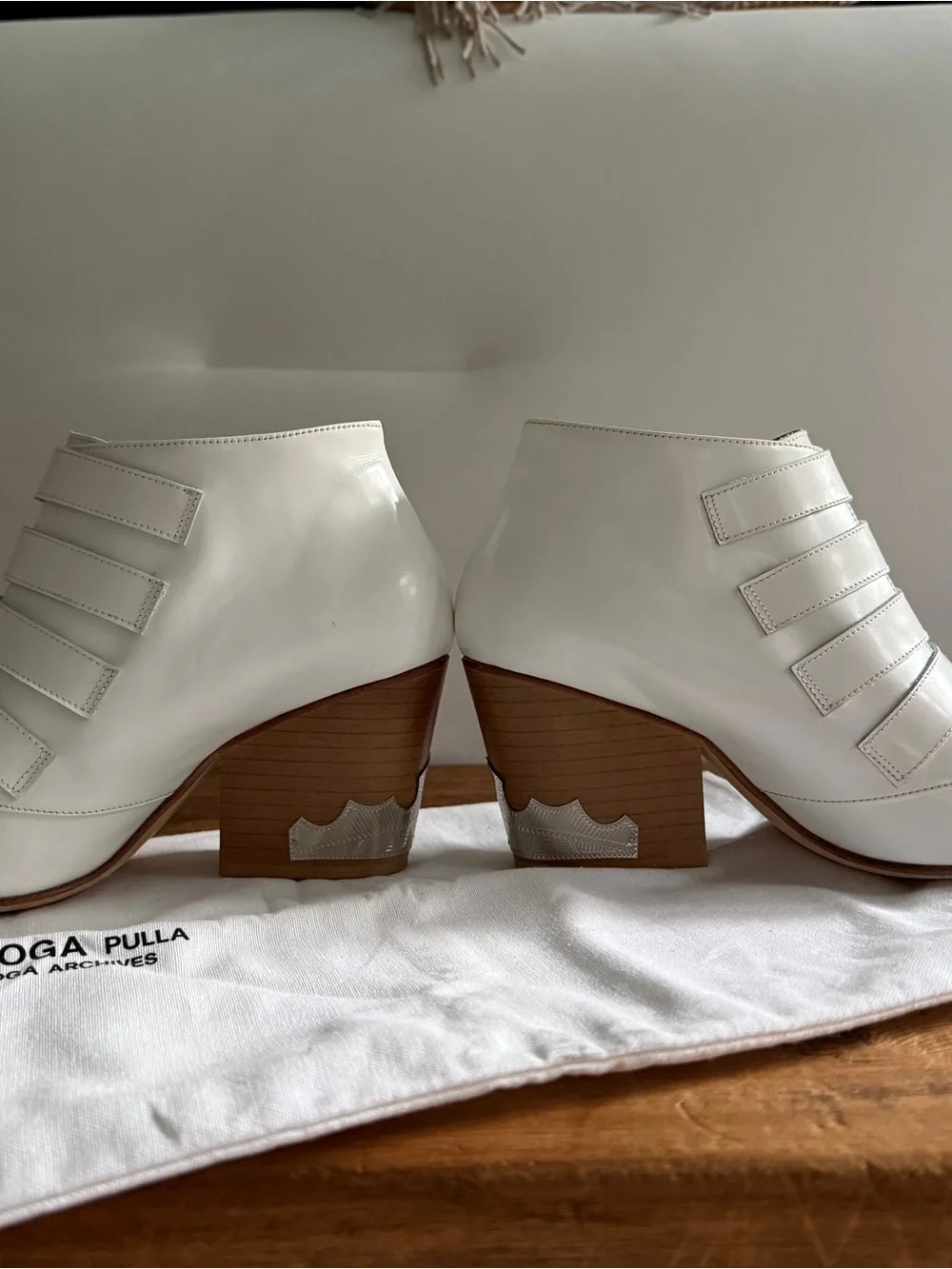 TOGA PULLA White Four Buckle Western Leather Boots EU 40